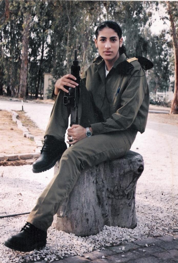 אפרת שרון ז״ל